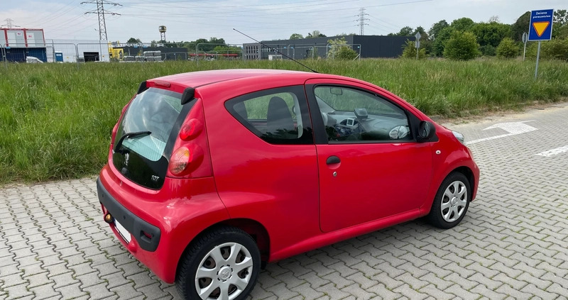 Peugeot 107 cena 6900 przebieg: 263500, rok produkcji 2009 z Gliwice małe 37